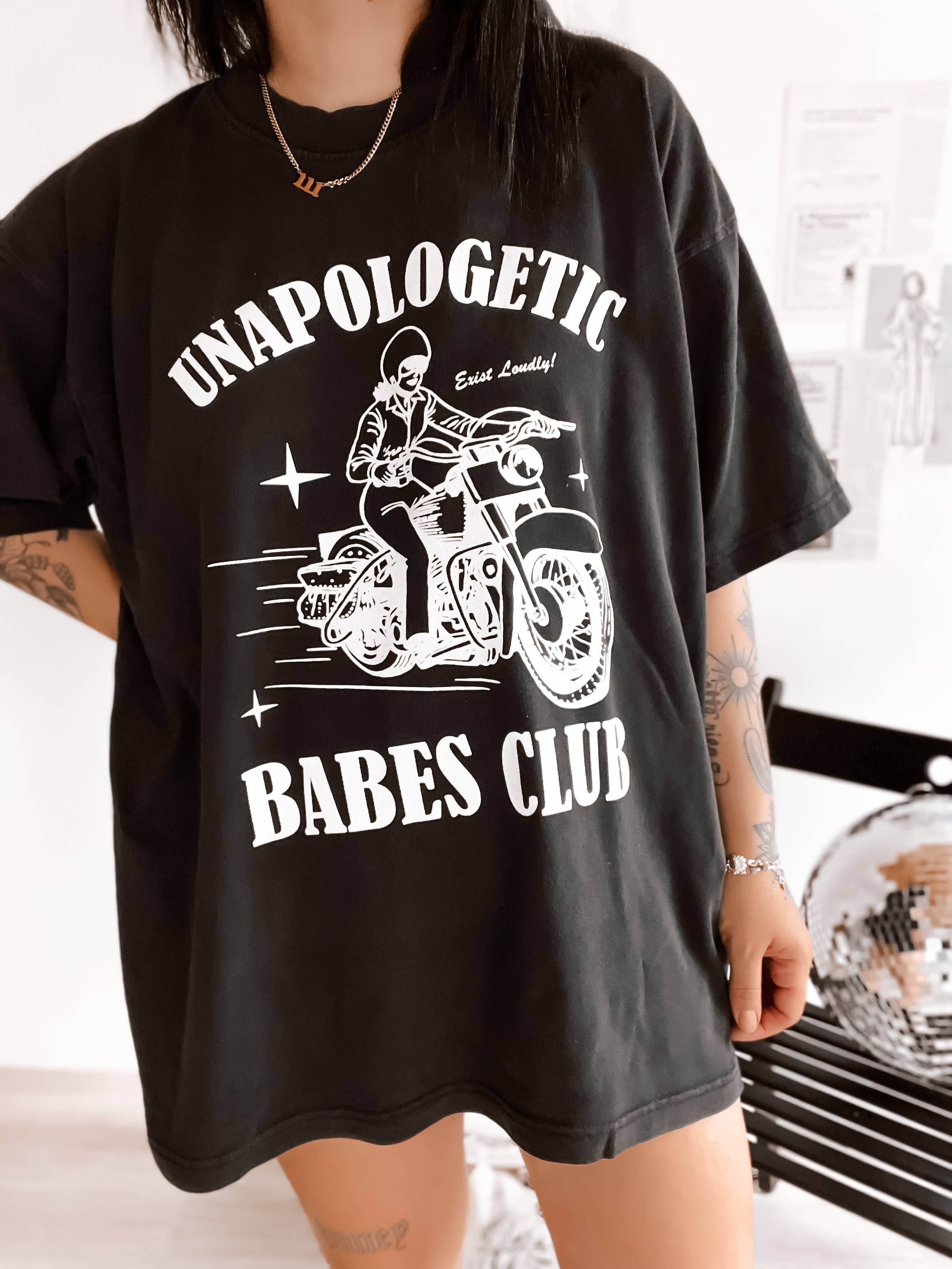 Unapologetic Babes Club Tee - Black