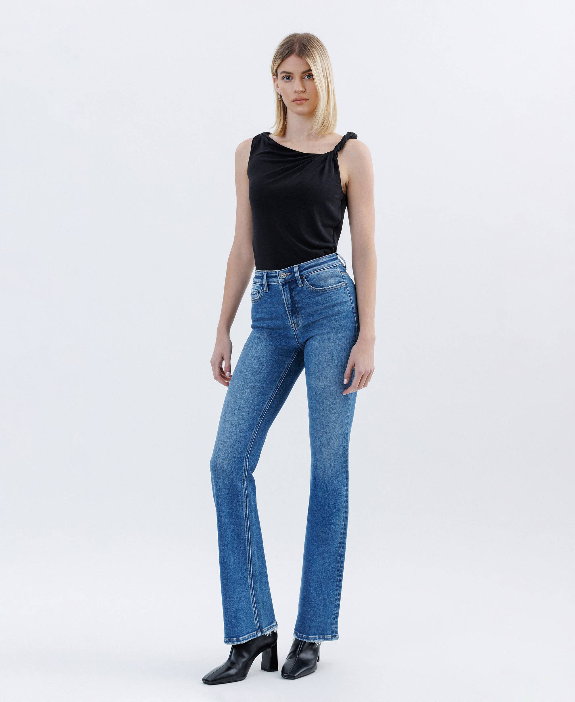 HIGH RISE MEDIUM DARK FULL LENGTH BOOTCUT JEANS F6081