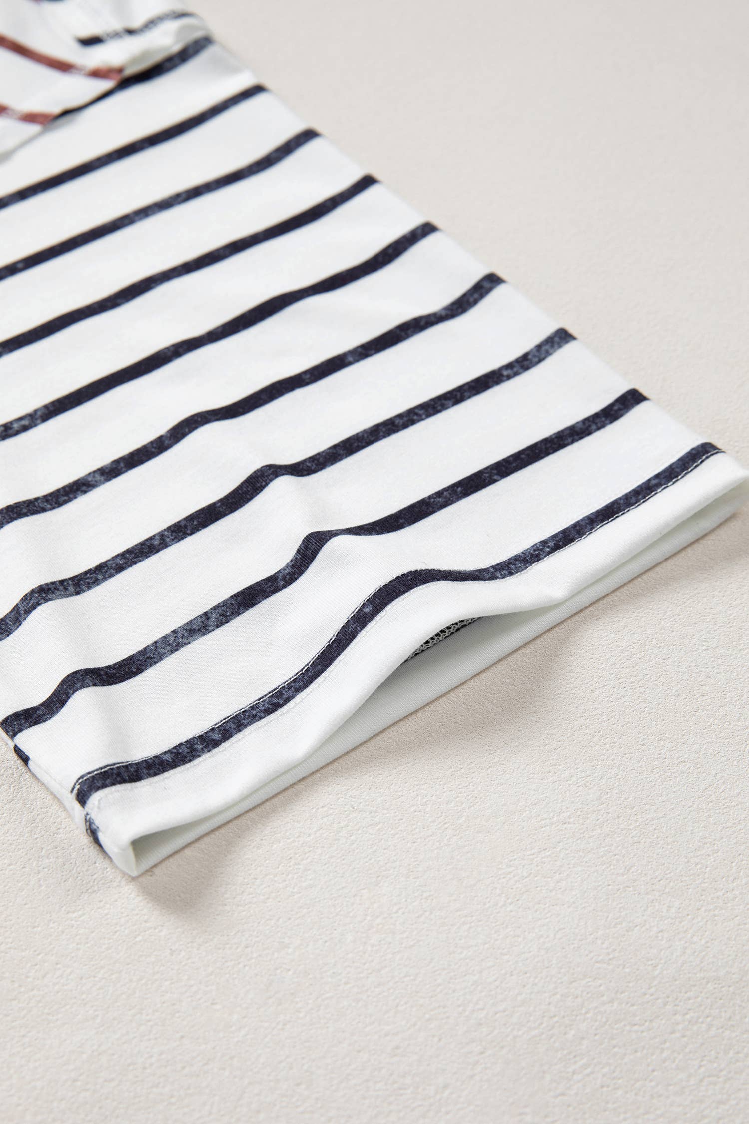 Stripe Colorblock 3/4 Sleeve Loose T Shirt (S-XL)