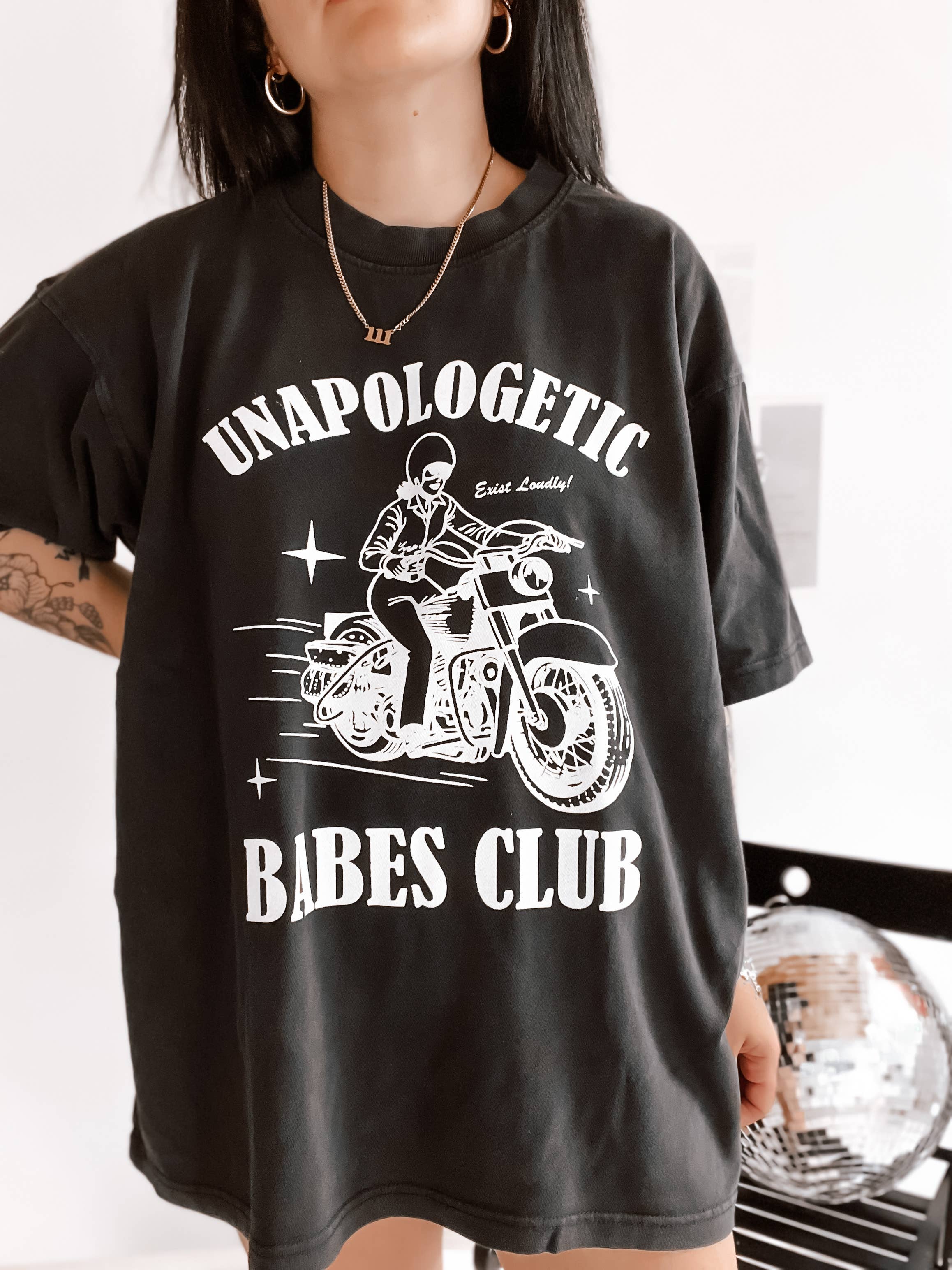 Unapologetic Babes Club Tee - Black