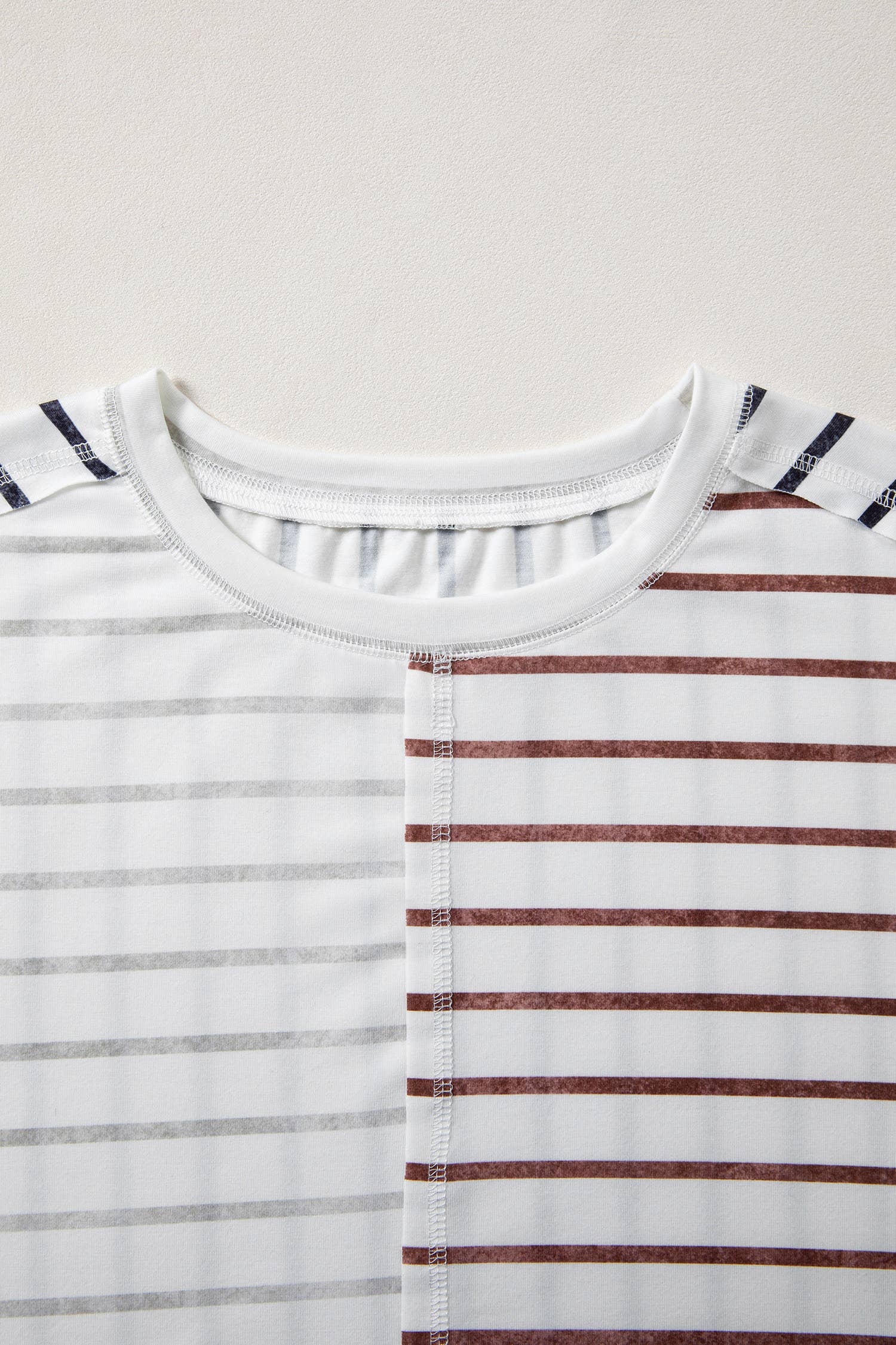 Stripe Colorblock 3/4 Sleeve Loose T Shirt (S-XL)